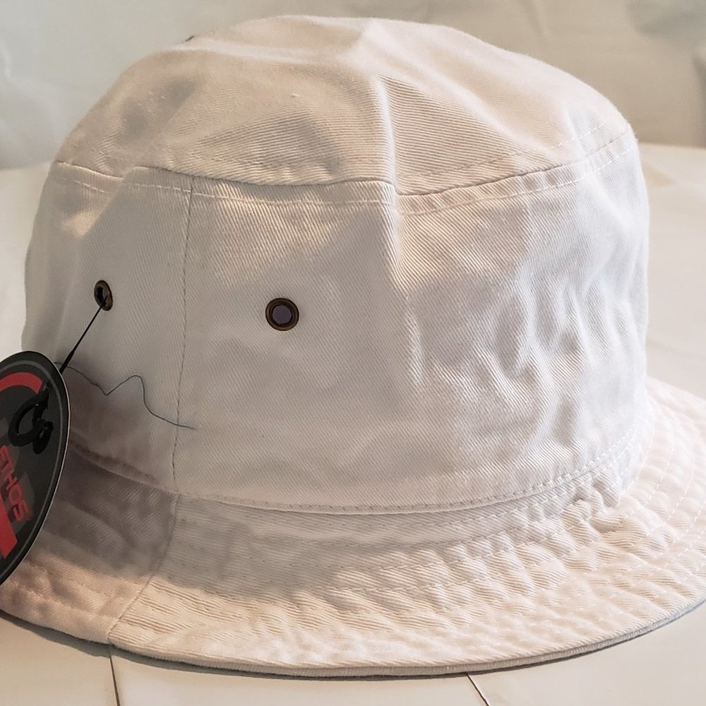 (L/XL) KB White Casual Bucket Hat